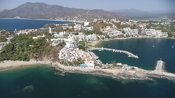 Flat with Unbeatable Views & 2 Bedrooms