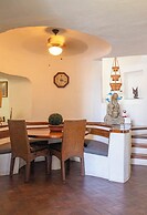 Flat with Unbeatable Views & 2 Bedrooms