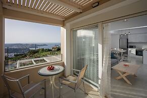 Blue Hills Villas by Estia White 3