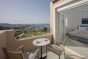 Blue Hills Villas by Estia White 3