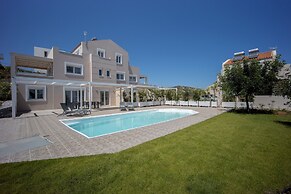 Blue Hills Villas by Estia Orange 1