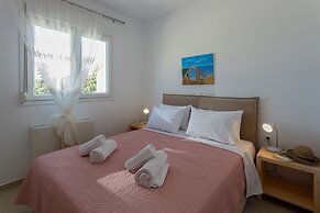 Blue Hills Villas by Estia Orange 1