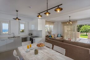 Blue Hills Villas by Estia Orange 1