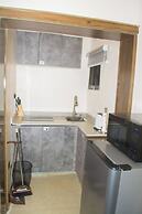 1BD Serenity Dubai Suites