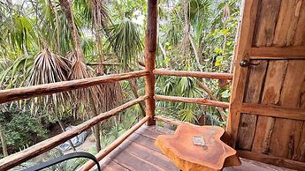 Hippie Chit Jungle Hotel