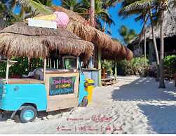 Hippie Chit Jungle Hotel