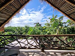 Hippie Chit Jungle Hotel