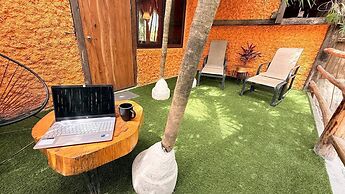 Hippie Chit Jungle Hotel