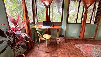 Hippie Chit Jungle Hotel