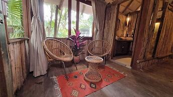 Hippie Chit Jungle Hotel