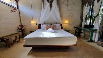 Hippie Chit Jungle Hotel