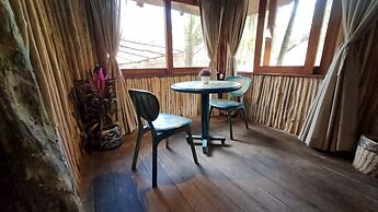 Hippie Chit Jungle Hotel