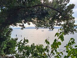 Hale Manna Coastal Gardens