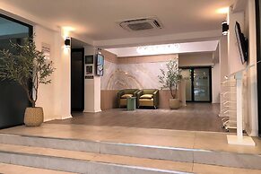 Chana Bangkok Hotel