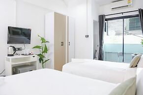 Chana Bangkok Hotel