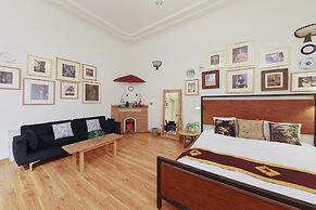 Cozy Fun Homestay 12