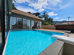 Baan First Pool Villa