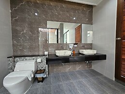 Baan First Pool Villa