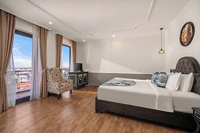 JM Hoi An Beach Hotel