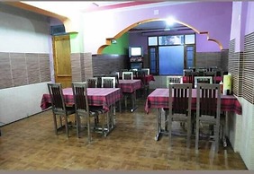 Chichoga Holiday Inn Manali