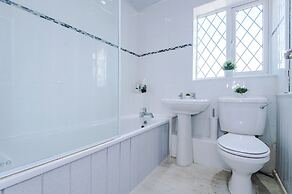 Comfortable Stay - Royd Croft