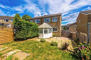 Comfortable Stay - Royd Croft