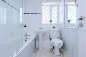 Comfortable Stay - Royd Croft