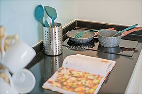 Canna by Kozystay - Menteng