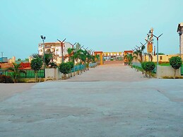 Avadh Sunshine Palace Hotel & Resort