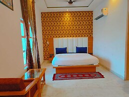 Avadh Sunshine Palace Hotel & Resort