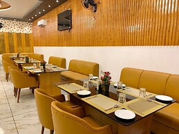 Avadh Sunshine Palace Hotel & Resort