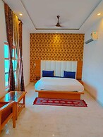 Avadh Sunshine Palace Hotel & Resort
