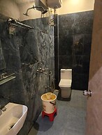 Avadh Sunshine Palace Hotel & Resort