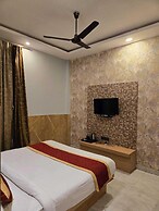 Avadh Sunshine Palace Hotel & Resort