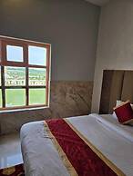 Avadh Sunshine Palace Hotel & Resort