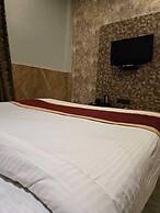 Avadh Sunshine Palace Hotel & Resort