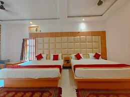 Avadh Sunshine Palace Hotel & Resort