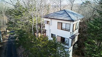 rinne 2nd living Kitakaruizawa Forest