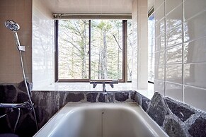 rinne 2nd living Kitakaruizawa Forest