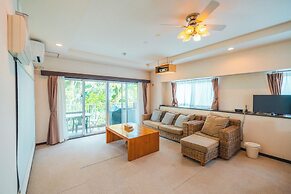 SCALLOP BEACH CONDMINIUM