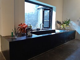9Provinces Suite 4567