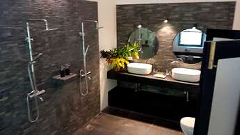 9Provinces Suite 4567