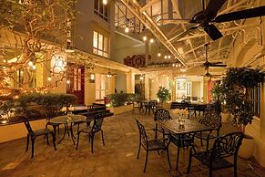 M Village Hotel Long Bien