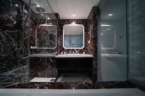 M Village Hotel Long Bien