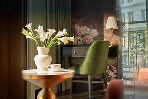 Signature by M Village Hai Ba Trung