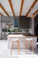 Taradol Premium Pool Villa