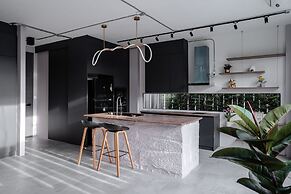 Taradol Premium Pool Villa