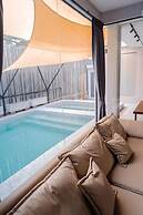 Taradol Premium Pool Villa