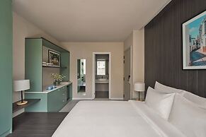 M Village Hotel Ly Tu Trong