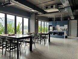 M Village Hotel Ly Tu Trong